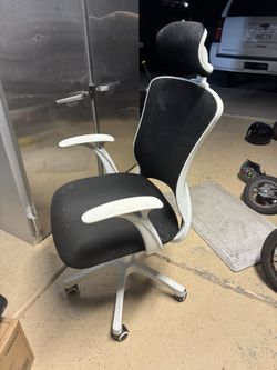 White & Black Adjustable Office Chair w/ Neck Support – Great Condition