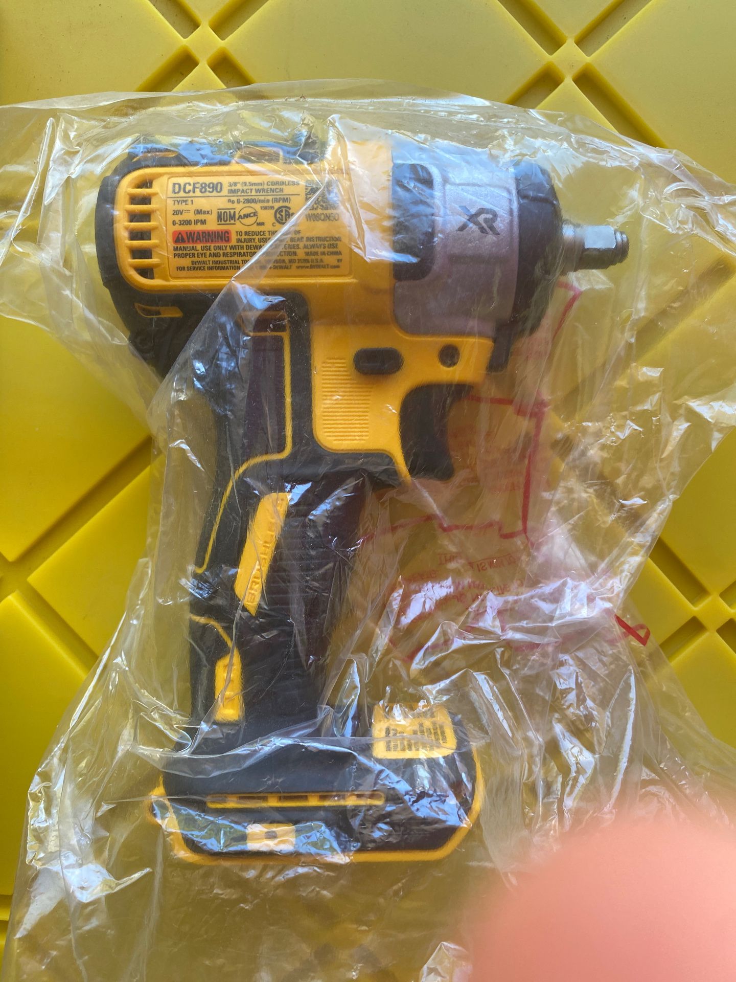 DeWalt 3/8 impact wrench