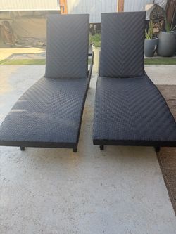 Pool Lounge Chair, Outdoor Chaise Lounge for Patio & Pool (Set of 2)