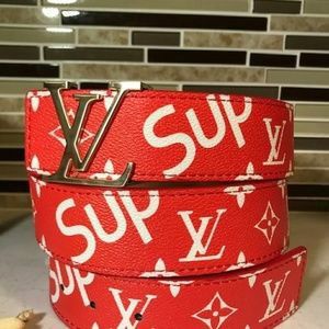 Red Gold Buckle Louis Vuitton LV Belt! Size 32-36! Brand New Highest  Quality! for Sale in Las Vegas, NV - OfferUp