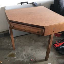 Corner table / desk