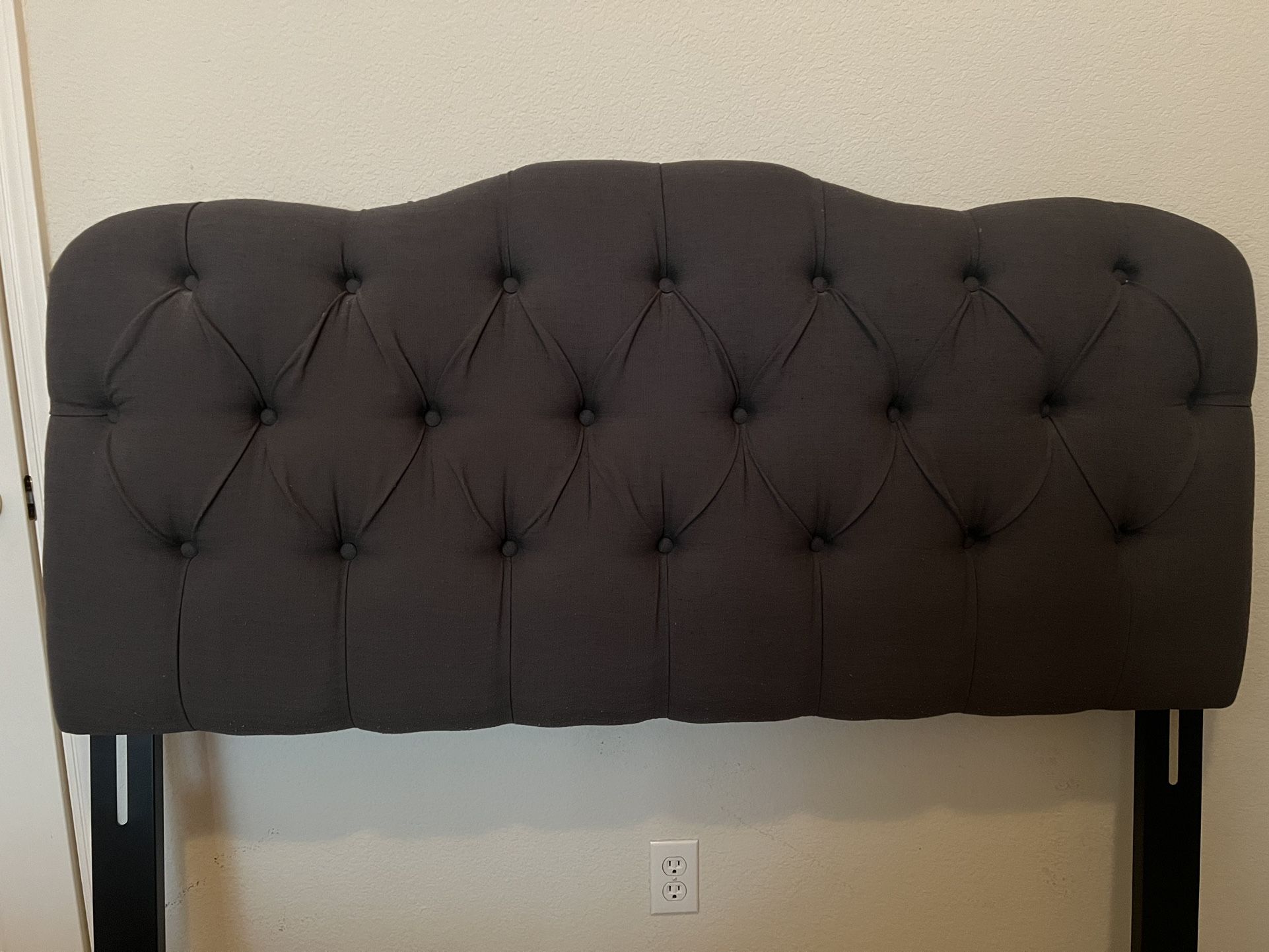 Full Size Bed With Frame