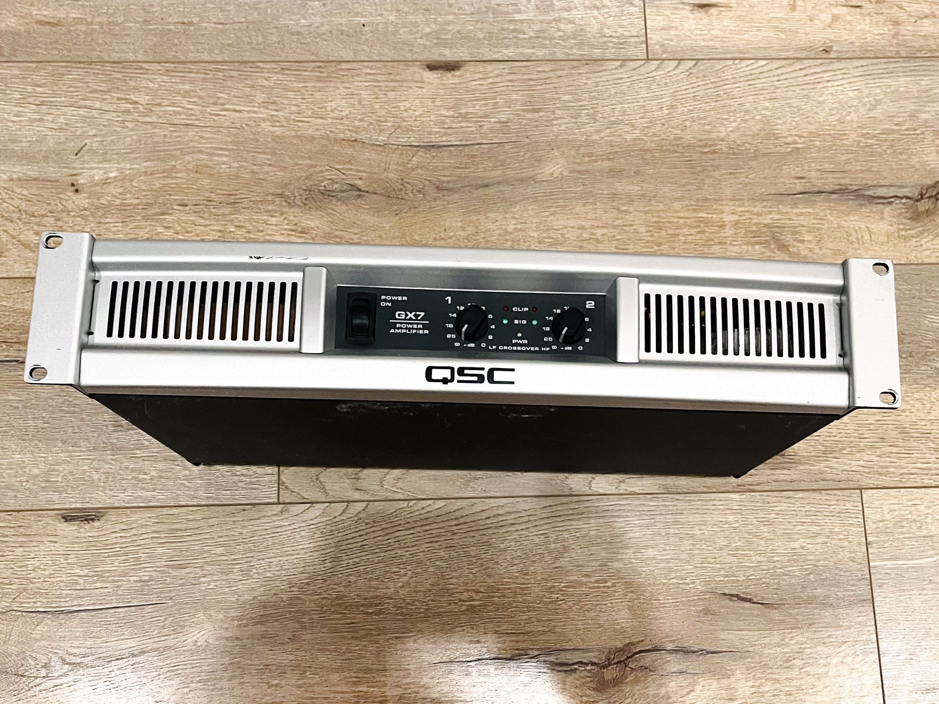QSC GX7 Power Amp FOR PARTS ONLY for Sale in Los Angeles, CA OfferUp