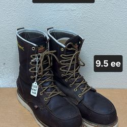 Thorogood Work Boots Sz 9.5 ee STEEL MOC TOE