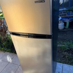 Refrigerador Mediano 