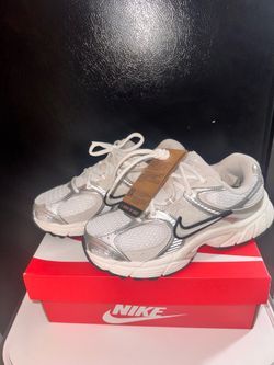 Nike rnr women