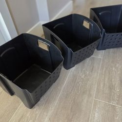 Set of three Rubbermaid storage containers