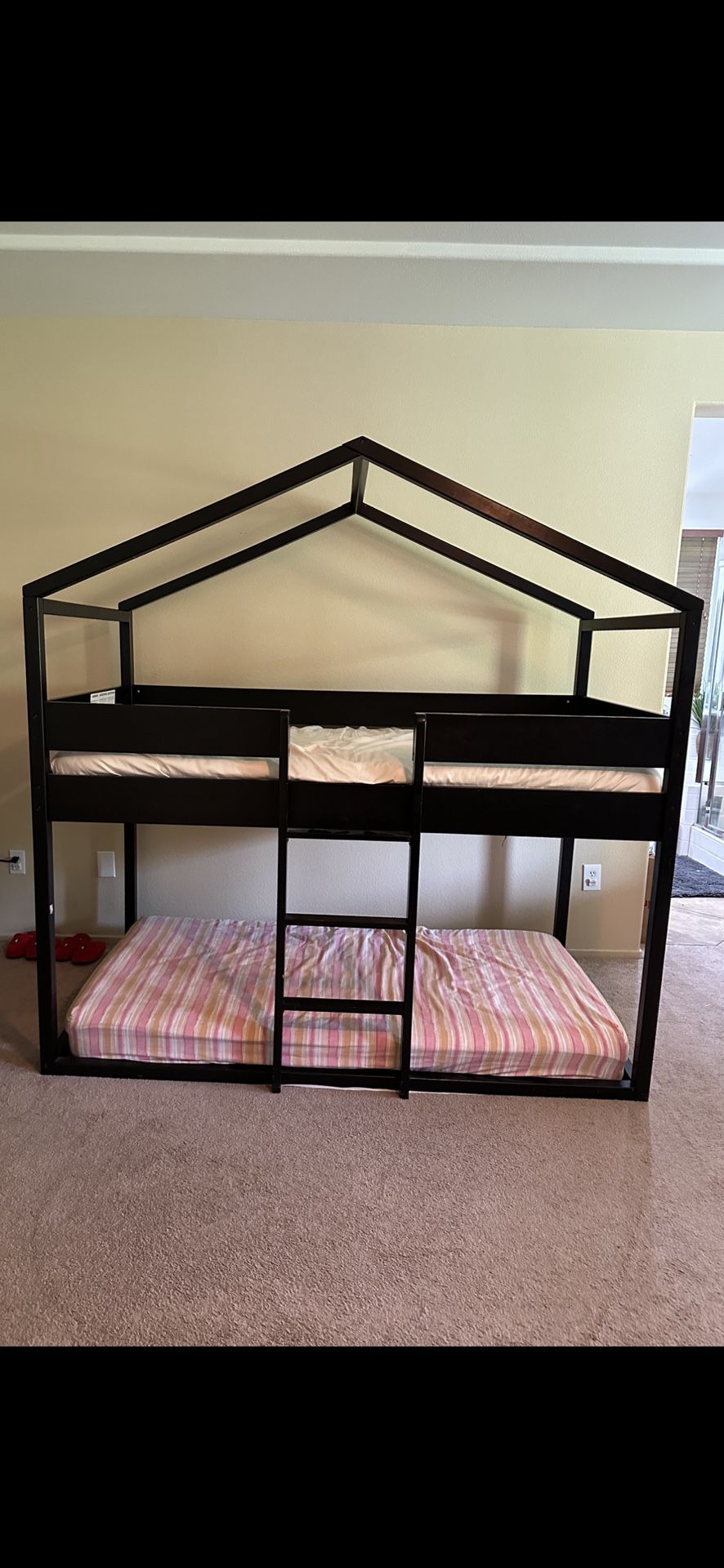 House Bunk bed 