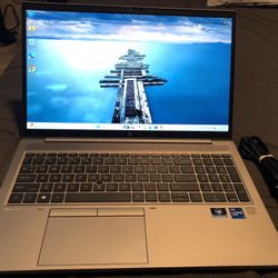 HP ZBook Firefly 15 G8 15.6” Laptop Core i7 4.7Ghz 16GB RAM Win 11
