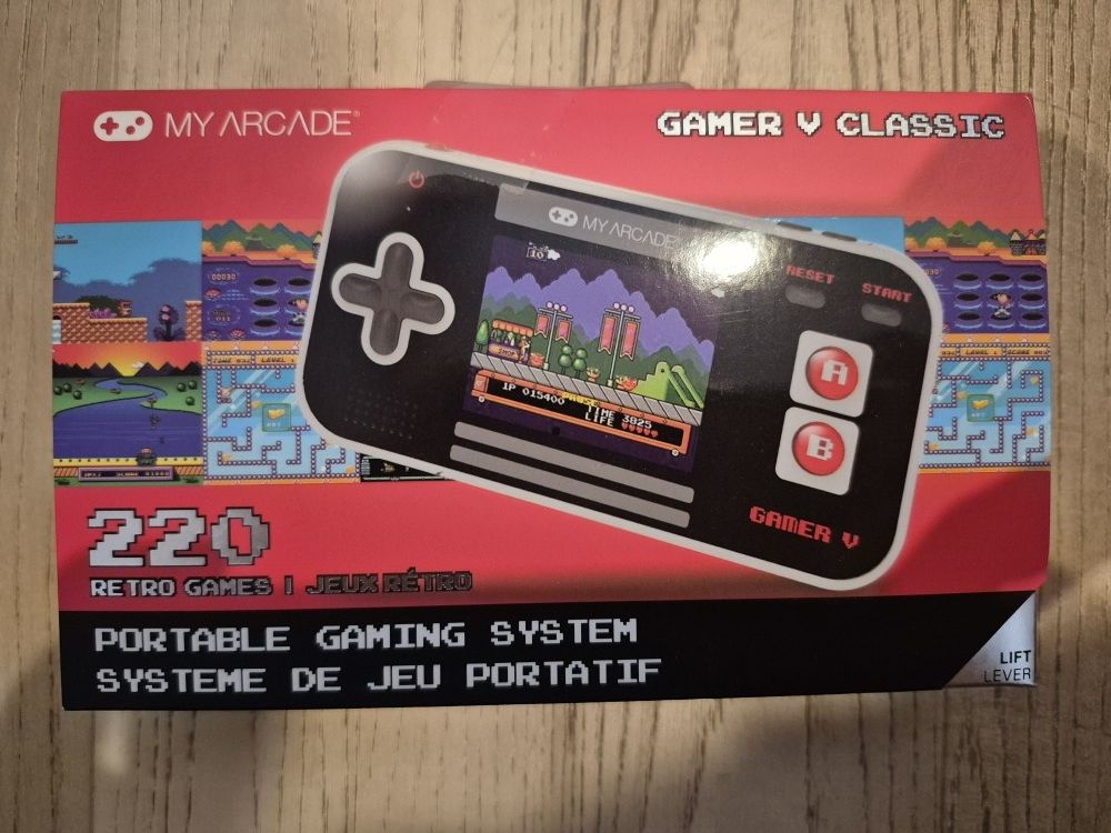 My Arcade Gamer V Classic-Blue: Portable Gaming Console with 220 Games