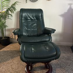 Vintage Green Genuine Leather Ekornes Stressless Recliner and Ottoman
