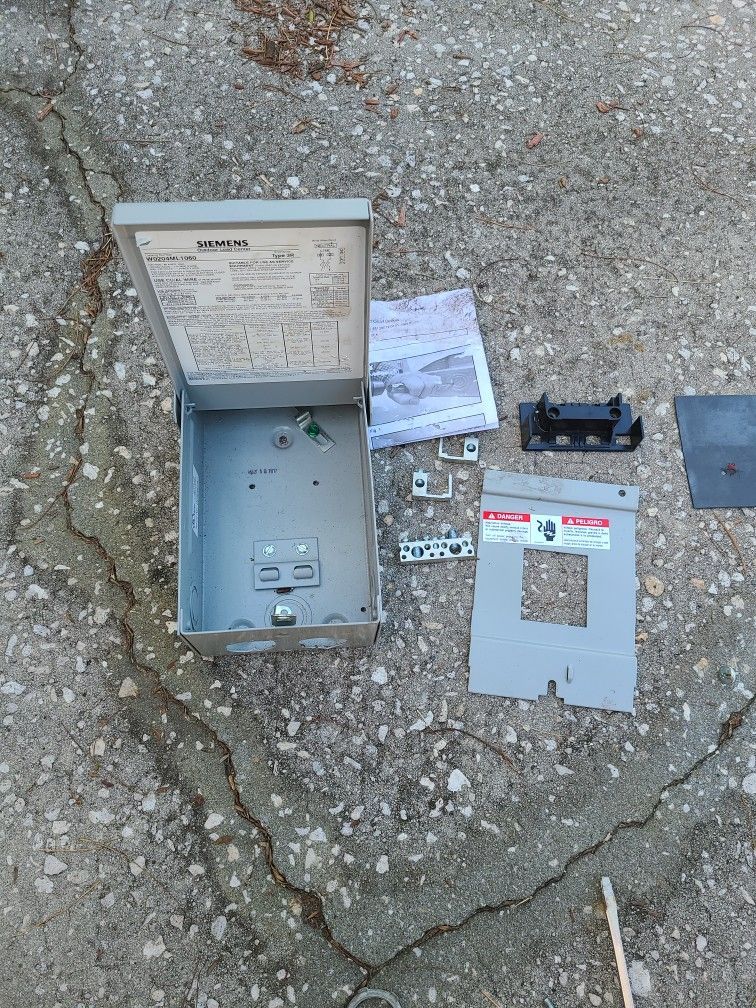 Siemens Outdoor Breaker Box Load Center