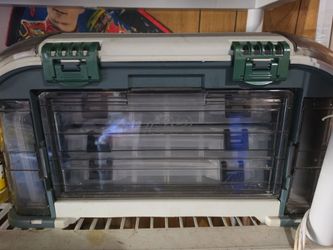 Plano Tackle Box with Tray Organizers