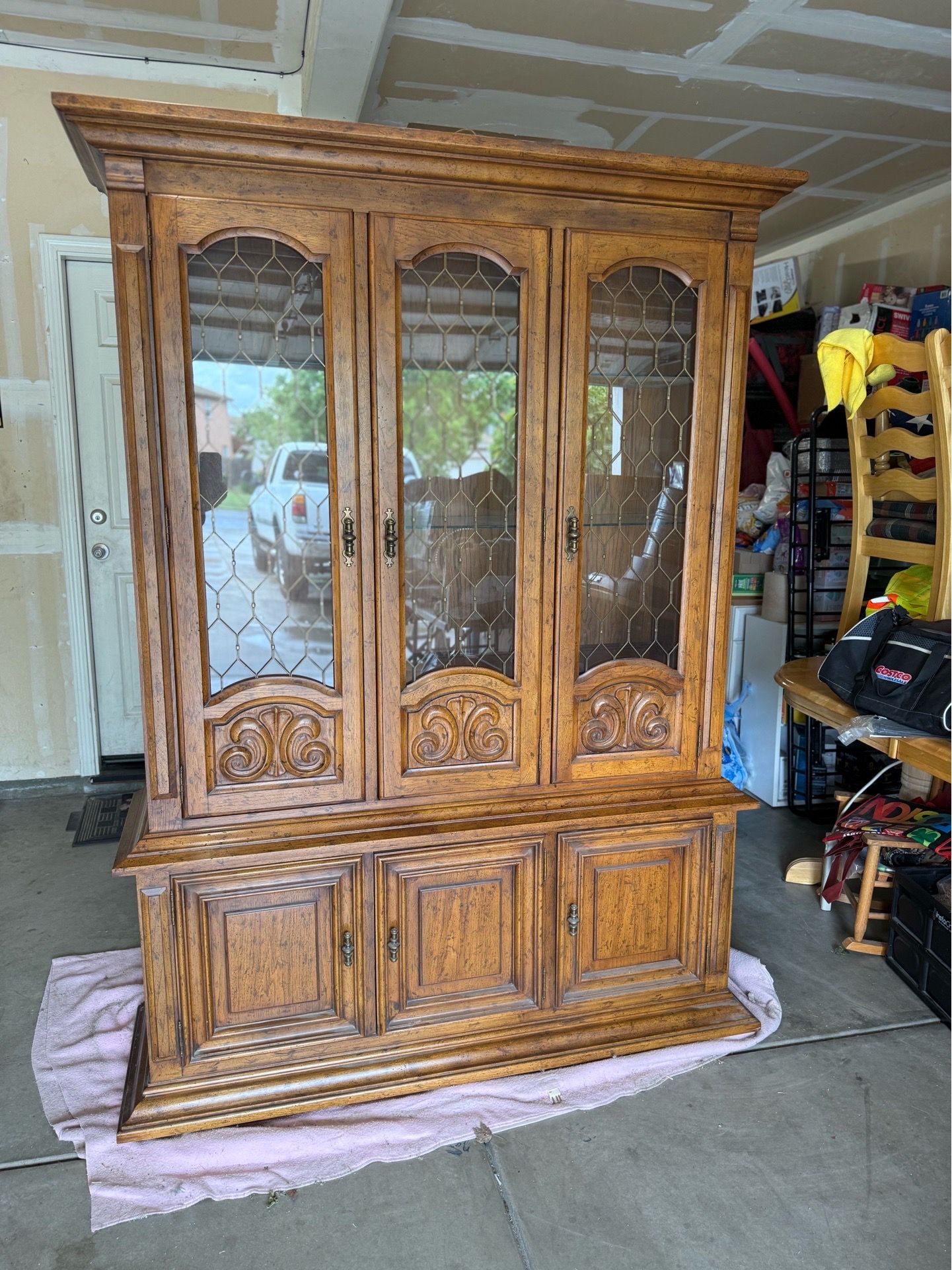 China cabinet