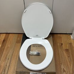 BEMIS Round Plastic Toilet Seat ***NEW***