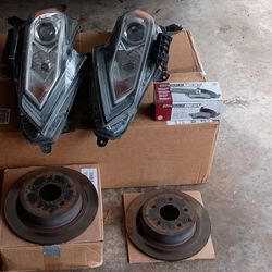 2016 Nissan Lights Bulbs And Rotor disc