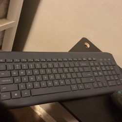 wireless keyboard and wired mouse