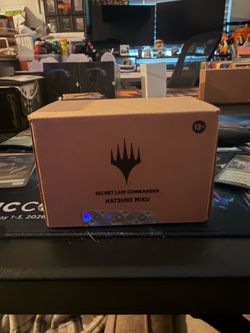 Hatsune Miku Commander Deck Sealed