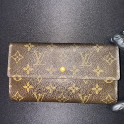 Louis Vuitton Wallet