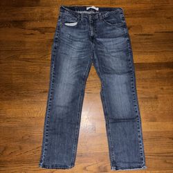 Levi's blue jeans 