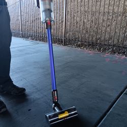 Dyson Cordless Vacuum