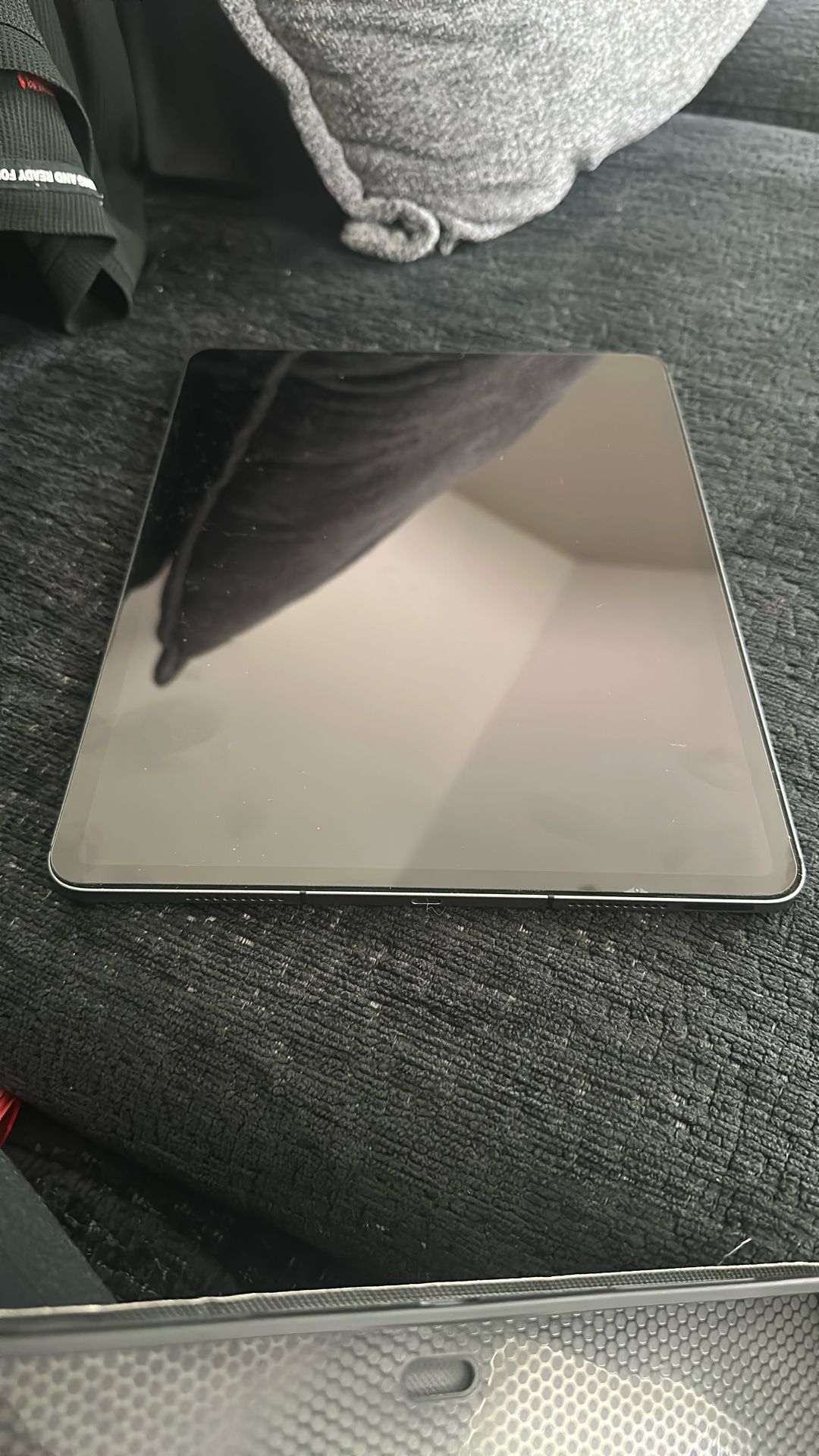iPad Pro 12.9 Inch (5th Gen)