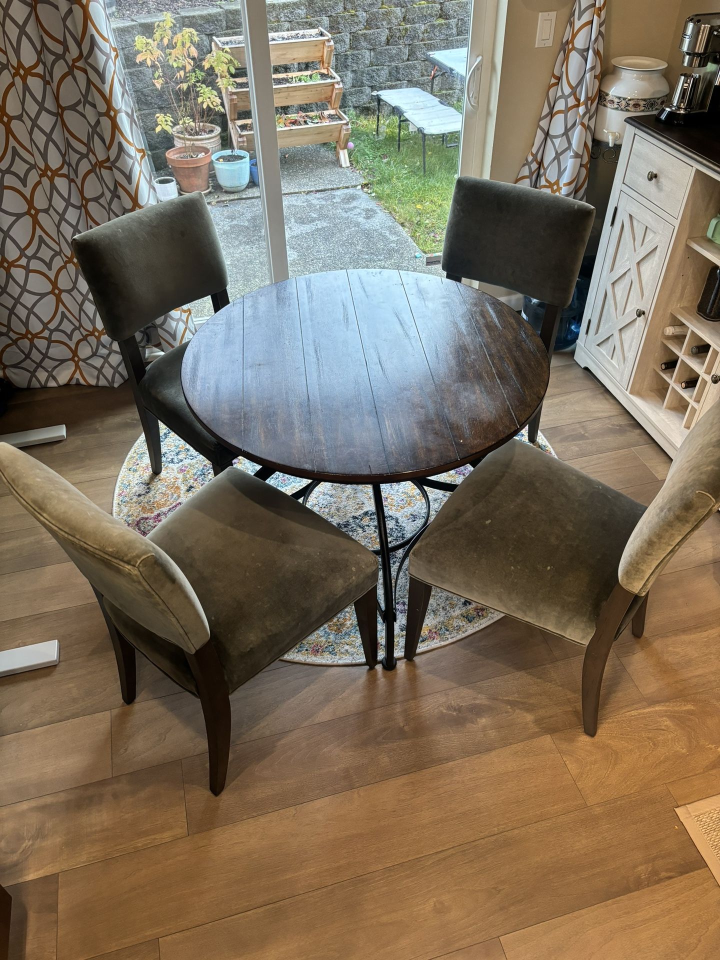 Table And Chairs