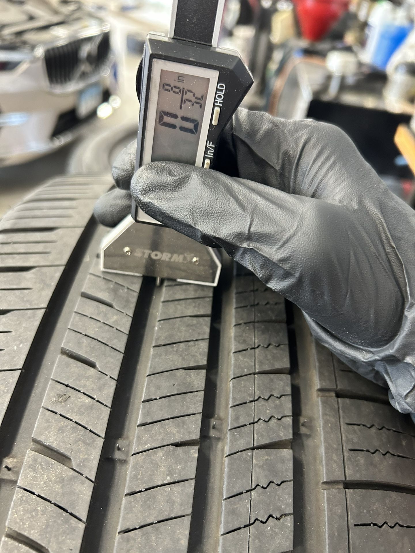 235/40R19 PRINX All Season Tires