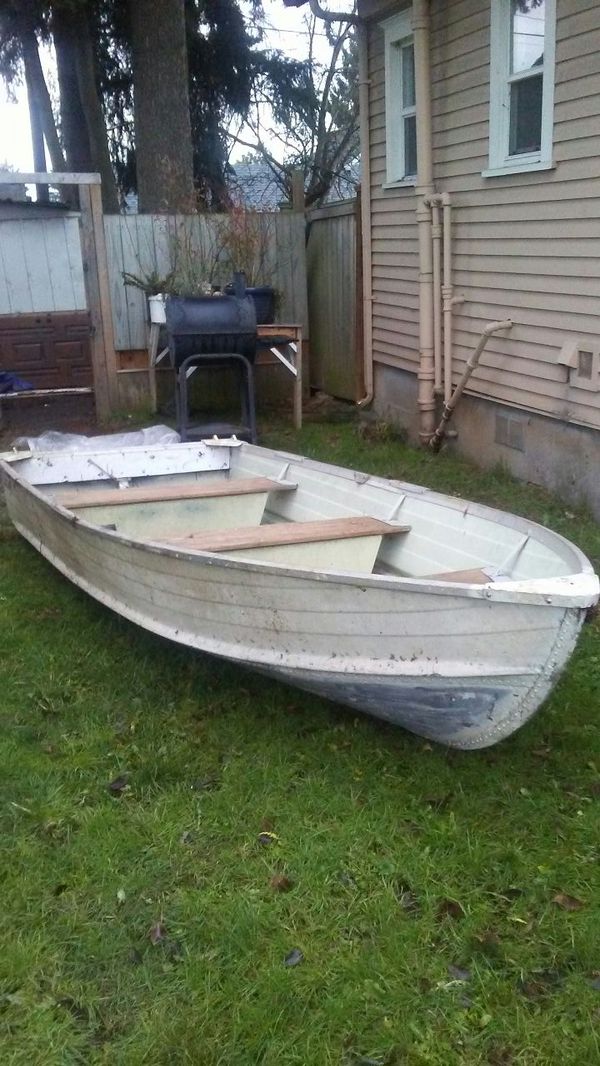 12 ft. Starcraft aluminum hull boat for Sale in Everett, WA - OfferUp