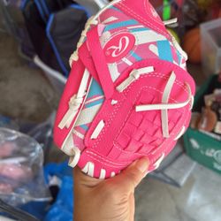 Girls Softball glove 