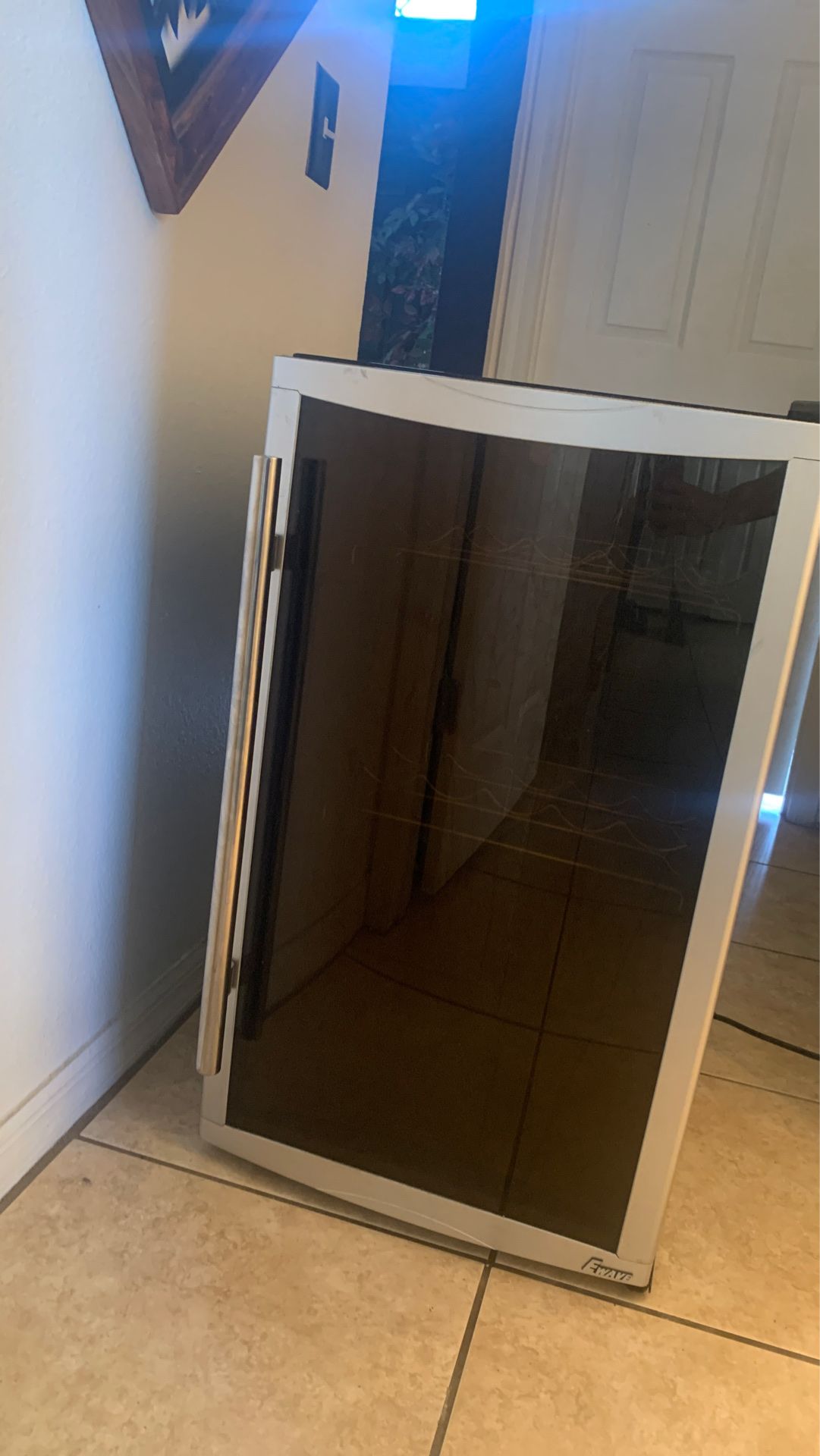 Ewave wine cooler with racks for Sale in Orlando, FL OfferUp