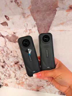 Insta360 x5