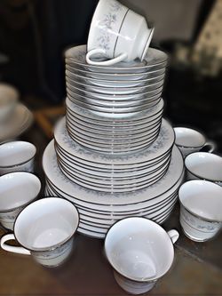 Noritake Marywood 2181 China Set