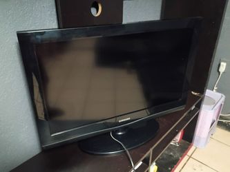 32 Inch Samsung  TV 2010 LN32C350D1D