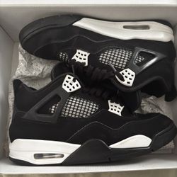 jordan 4 white thunder
