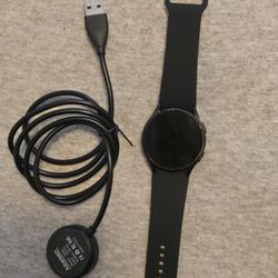 Samsung Galaxy Watch 4