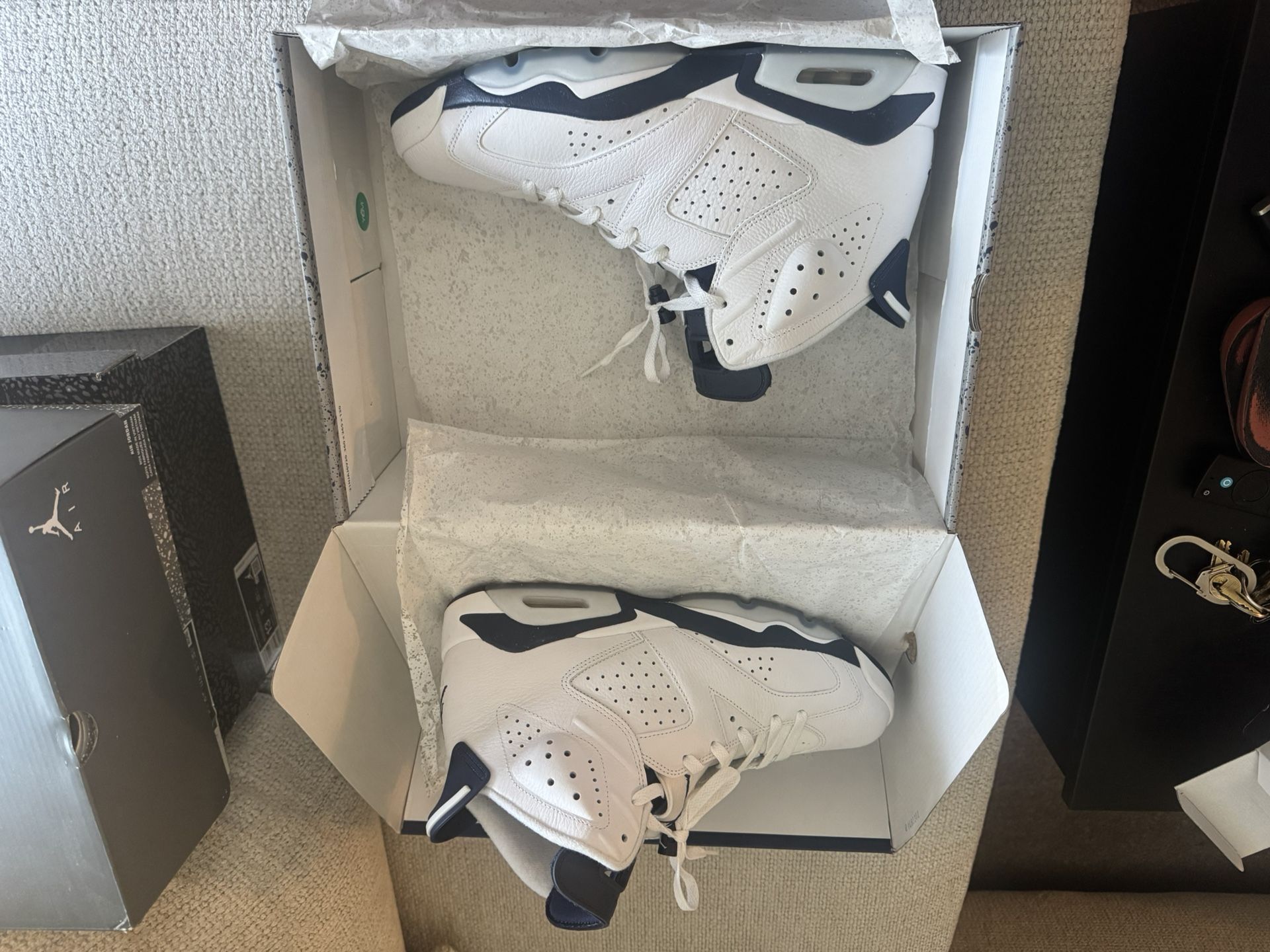 Jordan 6 Midnight Navy Size 12
