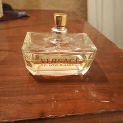 Versace Yellow Diamond Perfume