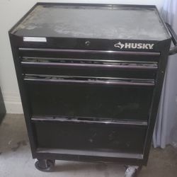 Husky Tool Box With Wheels 