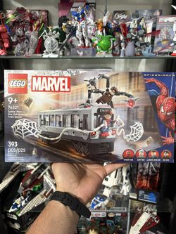 Lego MARVEL SPIDER MAN And Doc Ock Subway Train Scene 76321