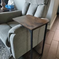 C Shape End Table