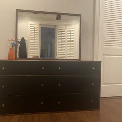 Matching Dresser, Nightstand And Mirror 