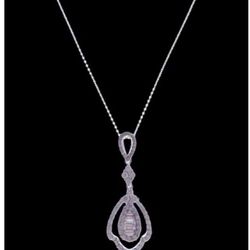 Diamond Pendant Necklace 