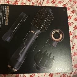 Foxy Bae Rose Gold Super Styler 