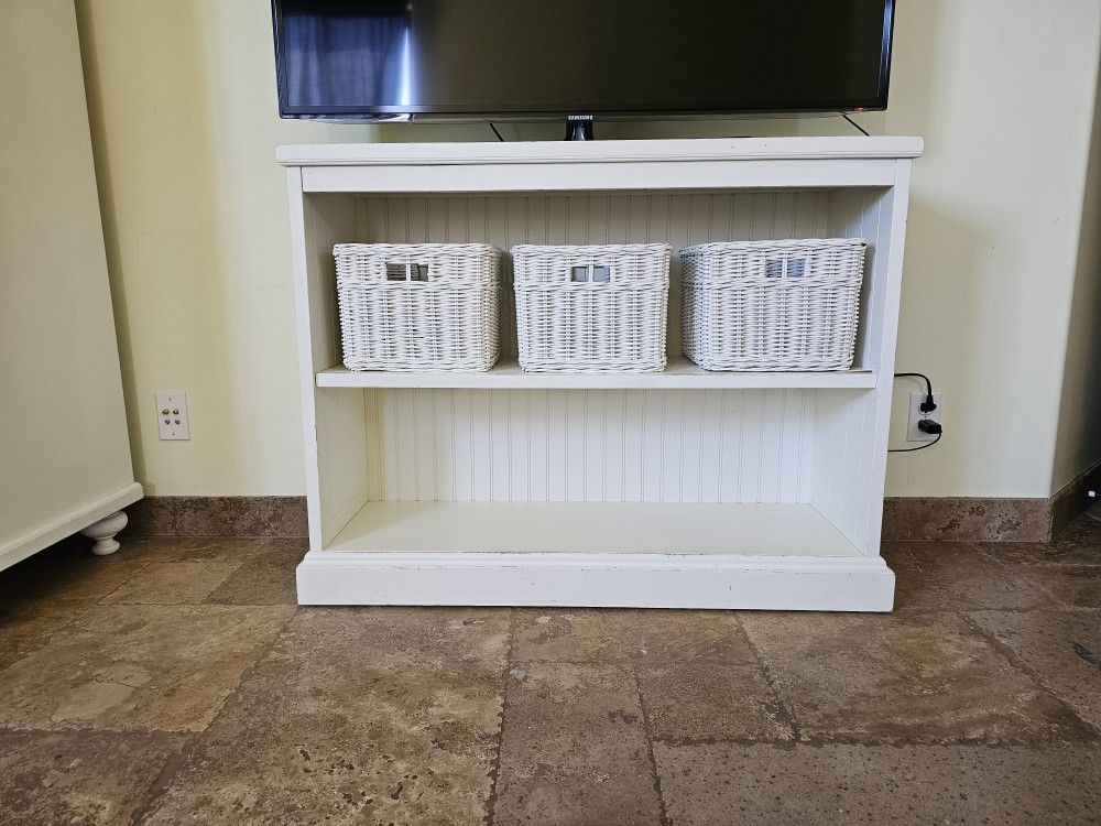 Pottery Barn Teen Beadboard Bookcase w/ Storage Baskets