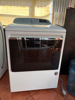 Maytag Top-Load Electric Dryer, 7.4 cu ft, Extra Power, Smart Capable, White