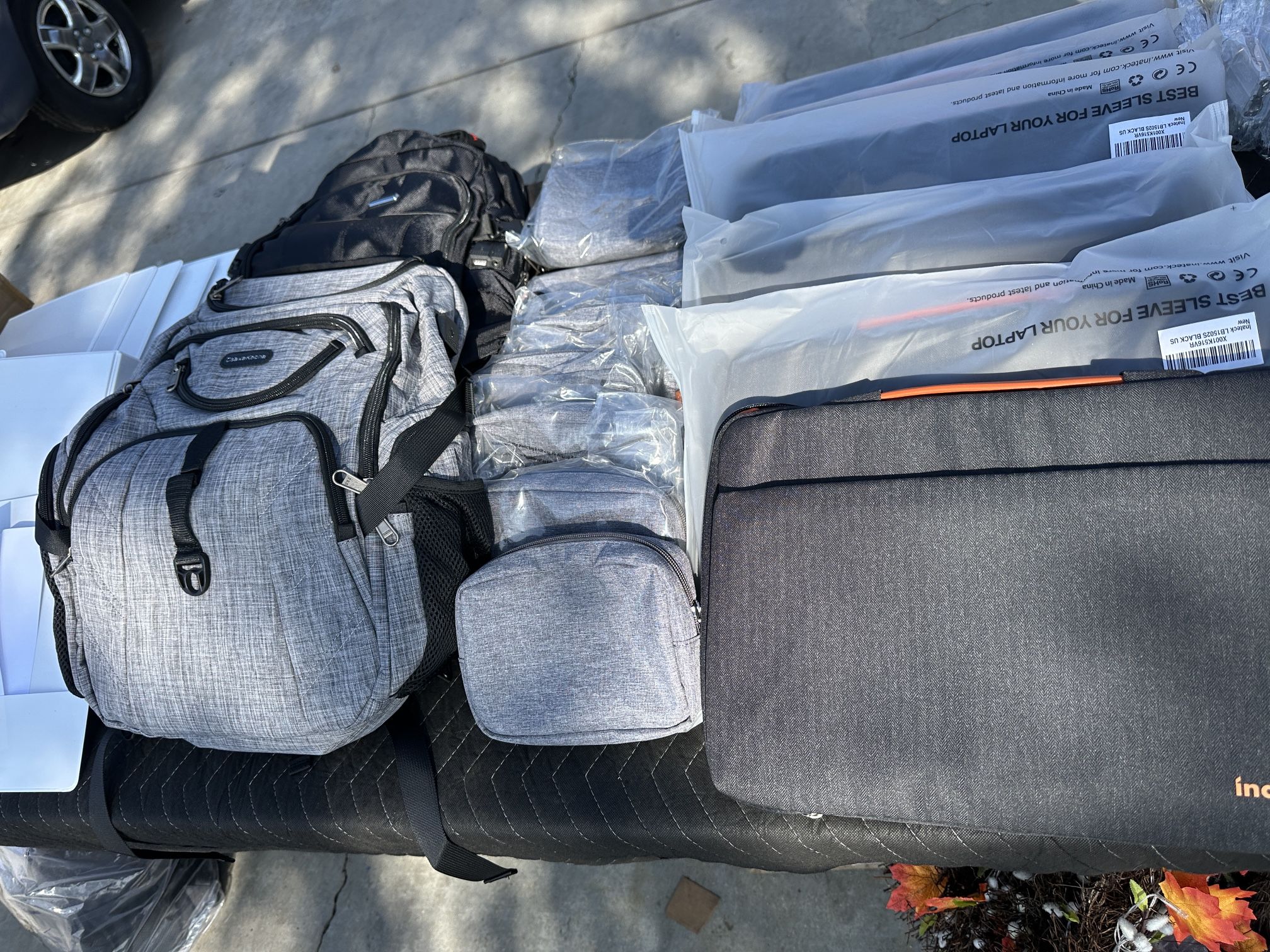 Back Packs / Laptop Cases Brand New!