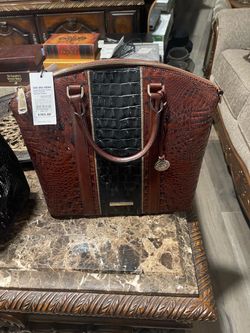 New Brahmin purse / bag will sell for 1/2 price of price tag