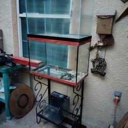 Terrariums/Aquariums Stand