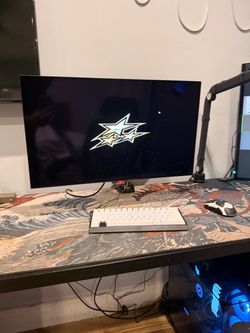 ASUS ROG Strix 27” 1440P OLED Gaming Monitor (XG27AQDMG) 240hz